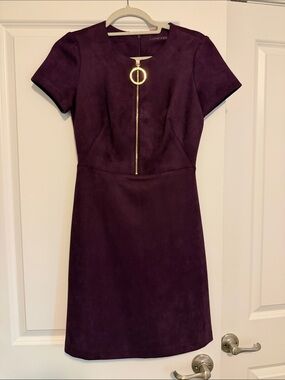 Beautiful purple Calvin Klein short sleeve dress! 💜